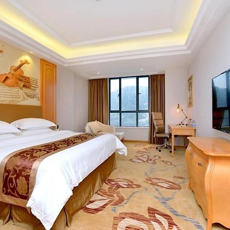 Vienna Hotel Shantou Chaoyang Mianxi Road Buitenkant foto